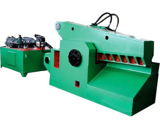 comprar Hydraulic Scrap Metal Baler with 2.0*1.5*1.0m Material Box and 1300KN Pressure for Efficient Baling online manufacture