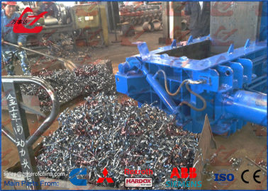A prensa hidráulica da sucata Y83-100 para aparas do metal empacota 1000KG/h